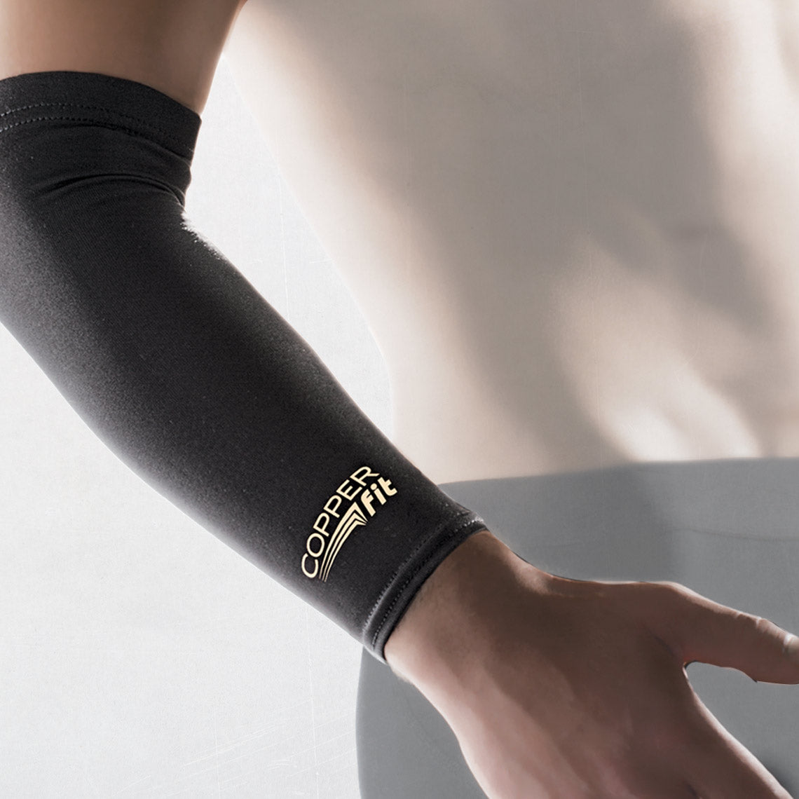 01_CopperFIT_Elbow_Sleeve_Einzelstueck.jpg