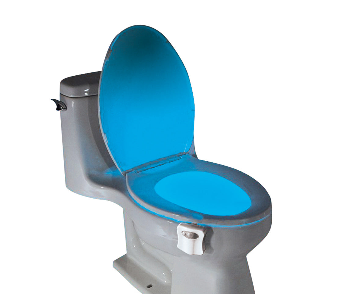 Geöffnete Toilette mit blauem LED-Nachtlicht beleuchtet – sorgt für Orientierung im Dunkeln, ohne grelles Licht.