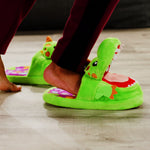 03_Stompeez_Hausschuhe_magischerAnimationsmechanismus02.jpg