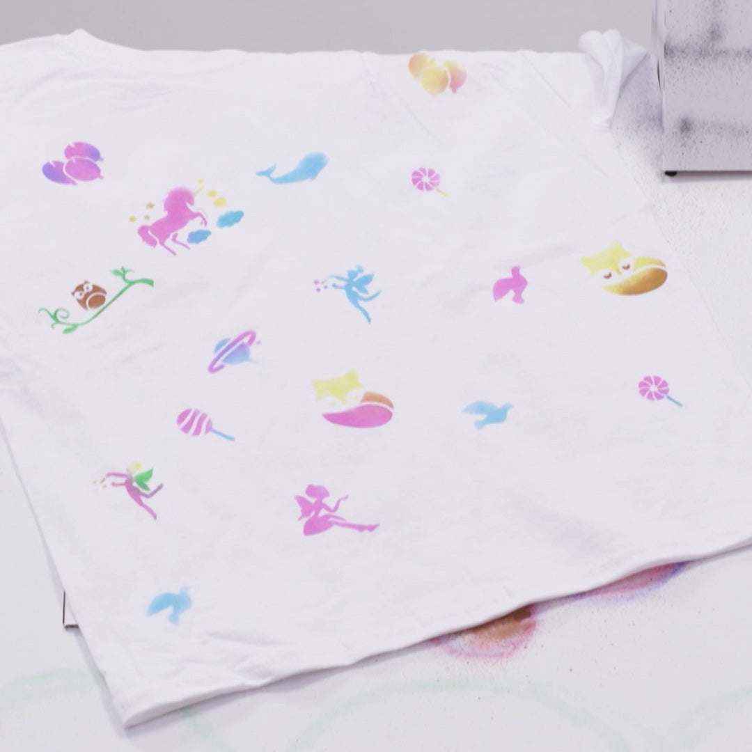 04_Brusholino_Verzieren_Tshirts_Zeichnungen_Einladungen_Schuhe.jpg