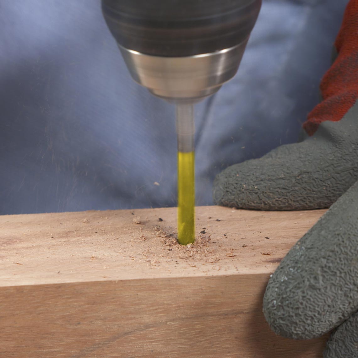 Hammersmith Drill Bit Pro bohrt mühelos und präzise in Holz.