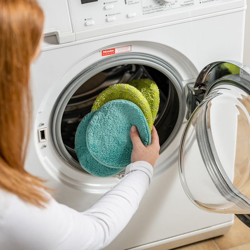 Reinigungspads der Hurricane Floating Mop sind waschmaschinengeeignet – für hygienische Mehrfachverwendung.