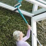 Livington Window Buddy mit flexiblem Gelenk – ideal für hohe Glasflächen und schwer erreichbare Stellen.
